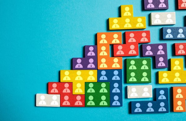 What Are the Strategies for UK Beverage Brands to Enter and Succeed in New Markets?