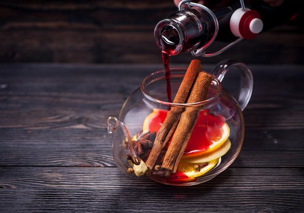 What's the Best Way to Approach Nutritional Planning for Amateur Bodybuilders Pre-Competition?